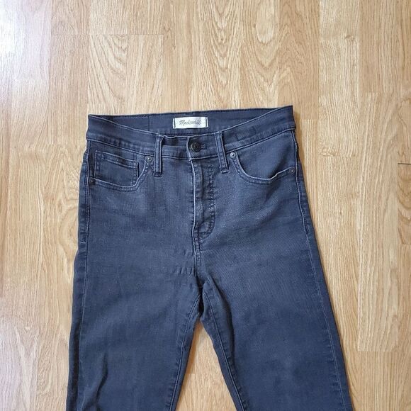 MADEWELL | 9-inch High Waist Skinny Jeans - size 26 in Black Sea - Picture 5 of 14